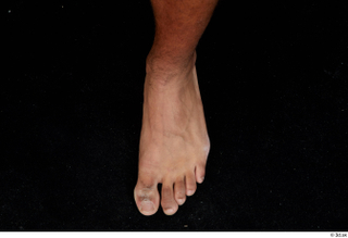 Aaron foot nude 0003.jpg